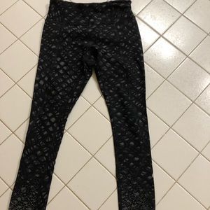 Lulu Lemon leggings size 2 AWESOME!! Like new